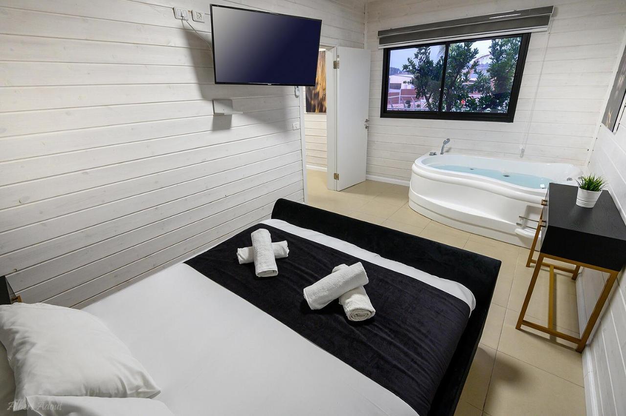 אוטופיה בצפון - מתחם אירוח מפואר Hotel Shahar Eksteriør billede