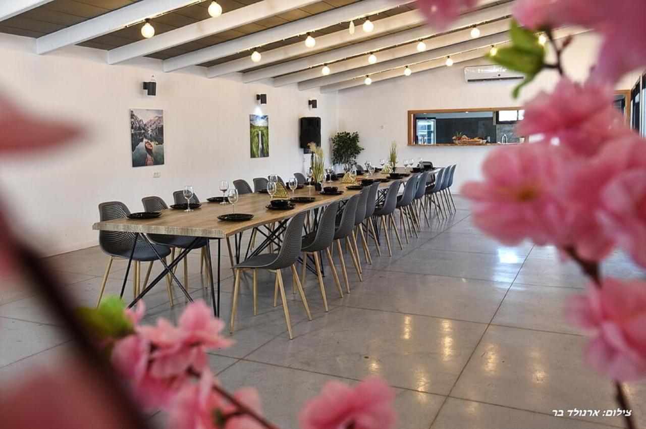 אוטופיה בצפון - מתחם אירוח מפואר Hotel Shahar Eksteriør billede