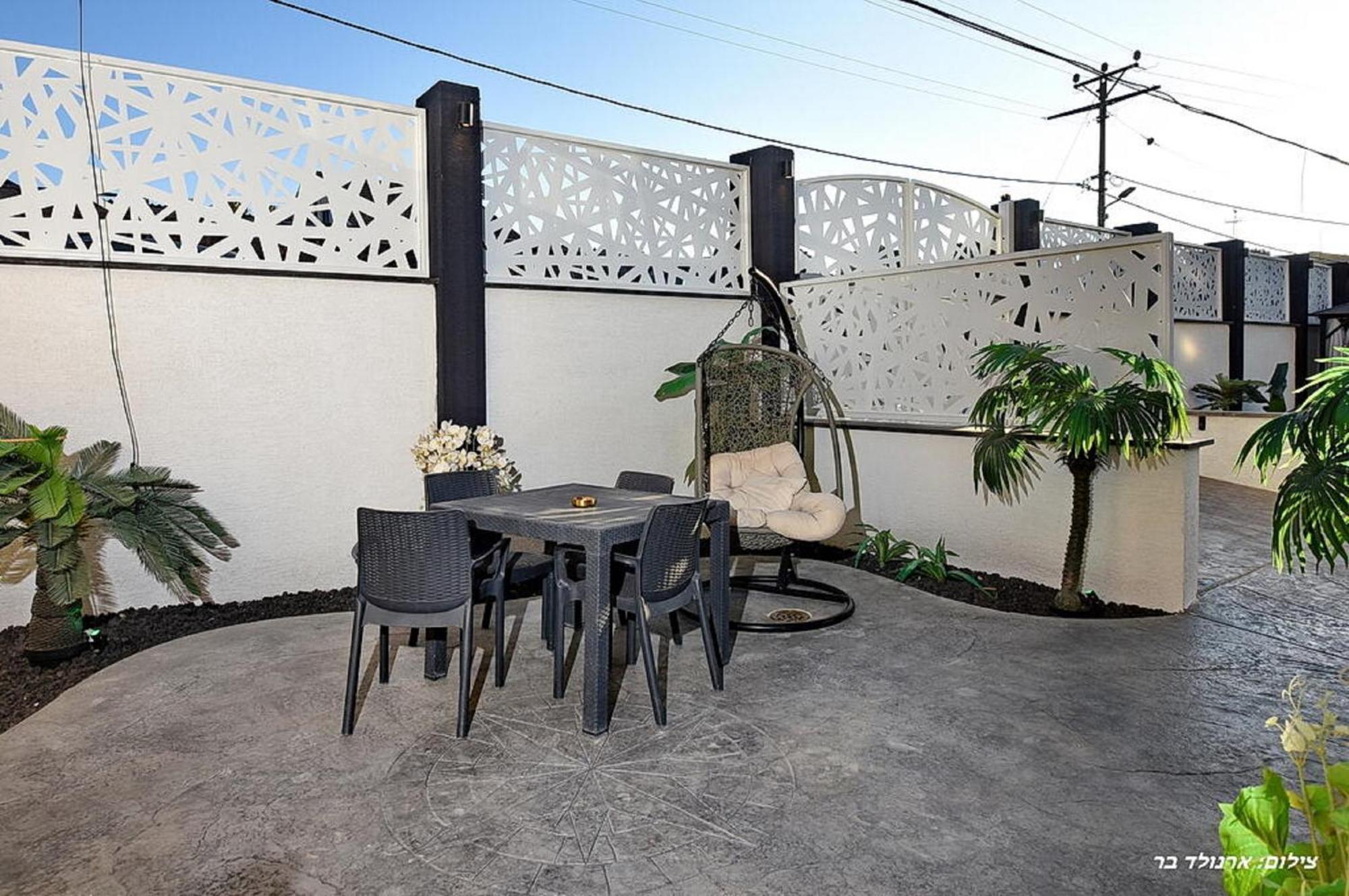 אוטופיה בצפון - מתחם אירוח מפואר Hotel Shahar Eksteriør billede