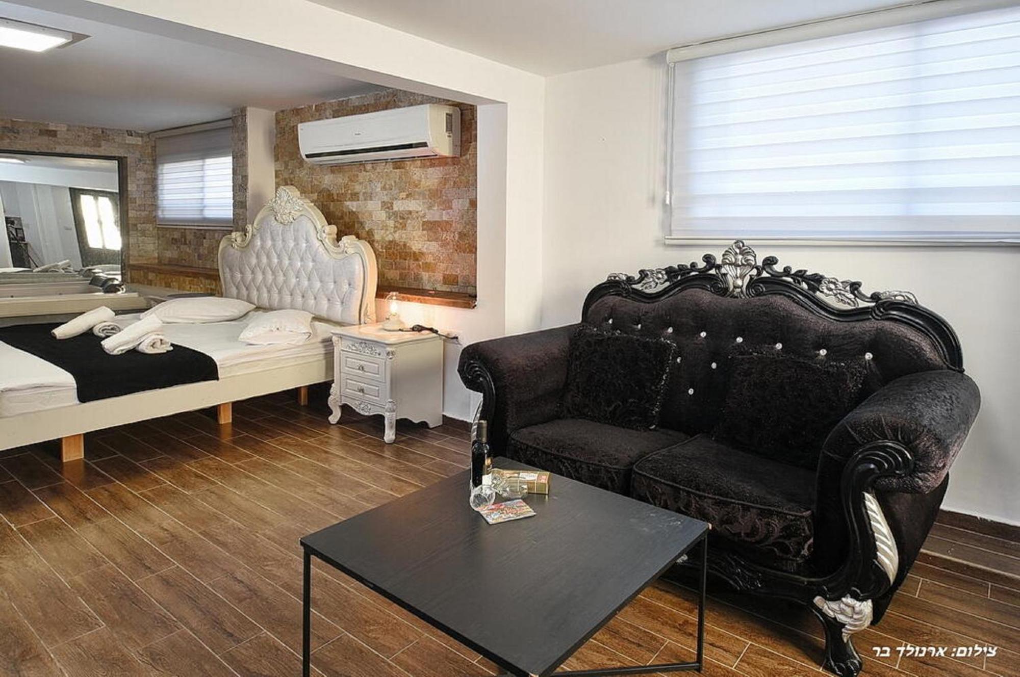 אוטופיה בצפון - מתחם אירוח מפואר Hotel Shahar Eksteriør billede