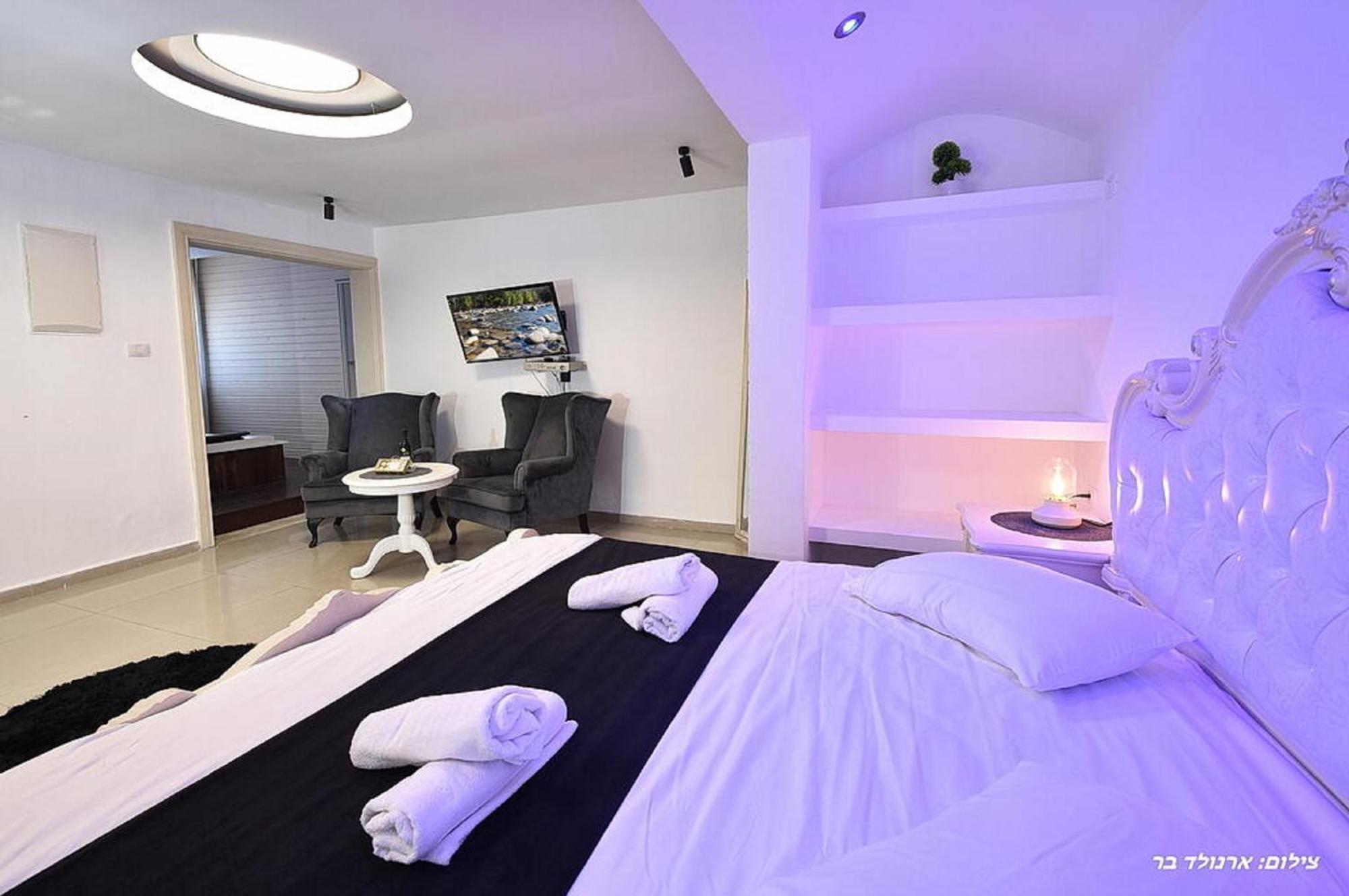 אוטופיה בצפון - מתחם אירוח מפואר Hotel Shahar Eksteriør billede