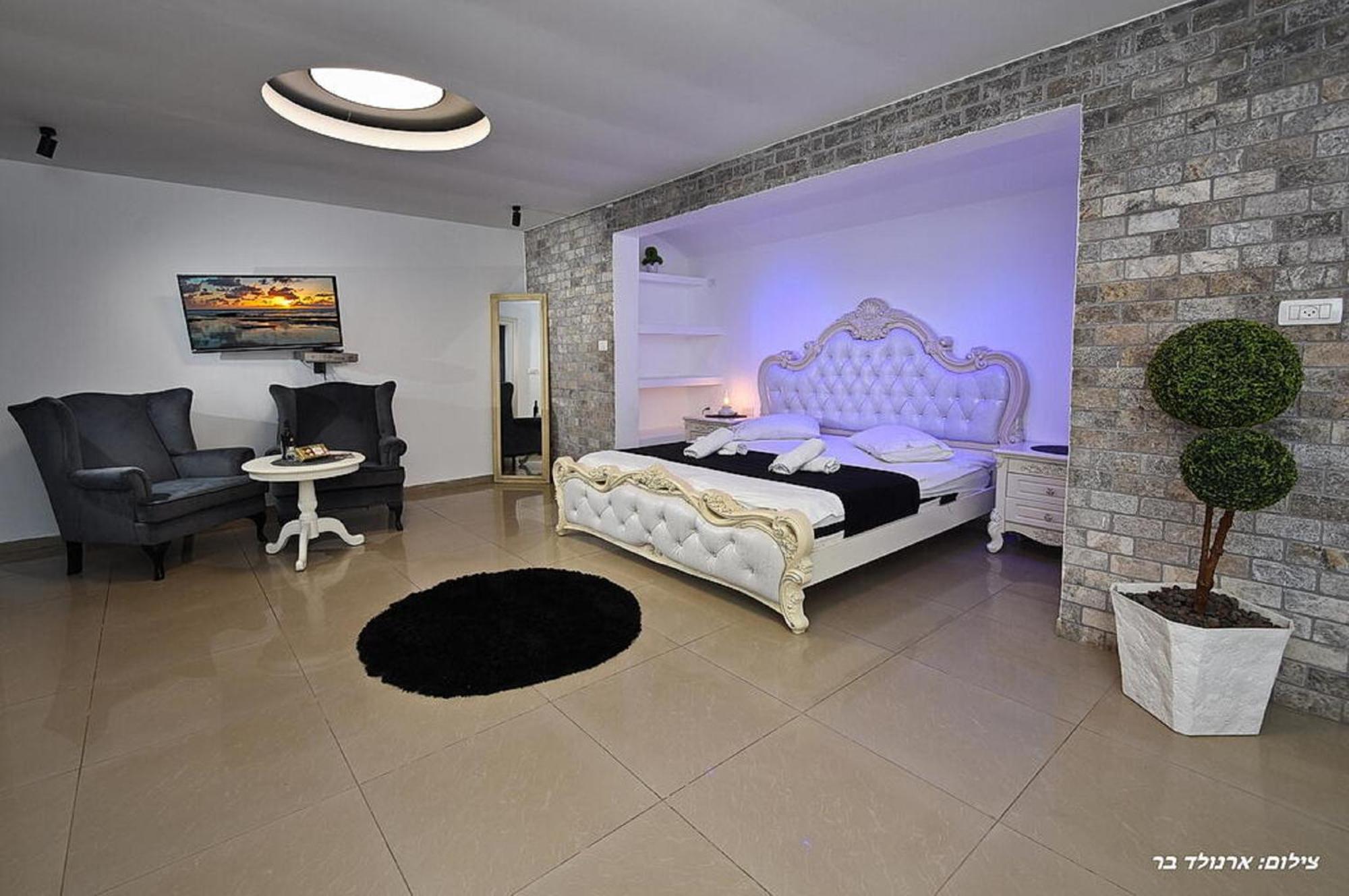 אוטופיה בצפון - מתחם אירוח מפואר Hotel Shahar Eksteriør billede